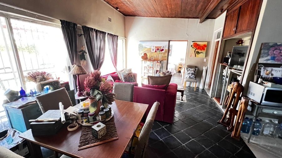 9 Bedroom Property for Sale in Waverley Free State